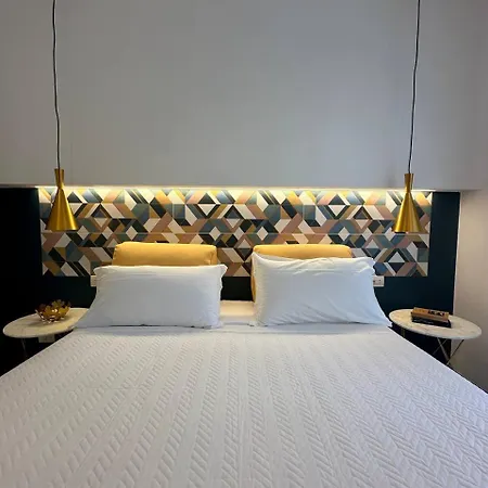 Lemon Gaja Bed & Breakfast 4*